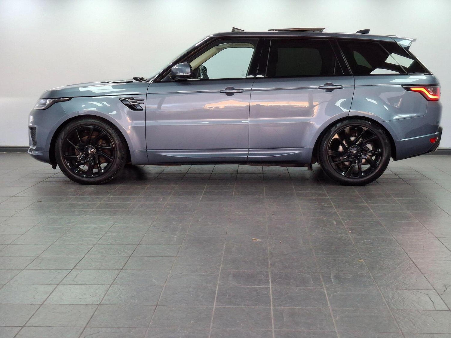 Used Land Rover Range Rover Sport 2019 for sale - 77049266: Photo 16