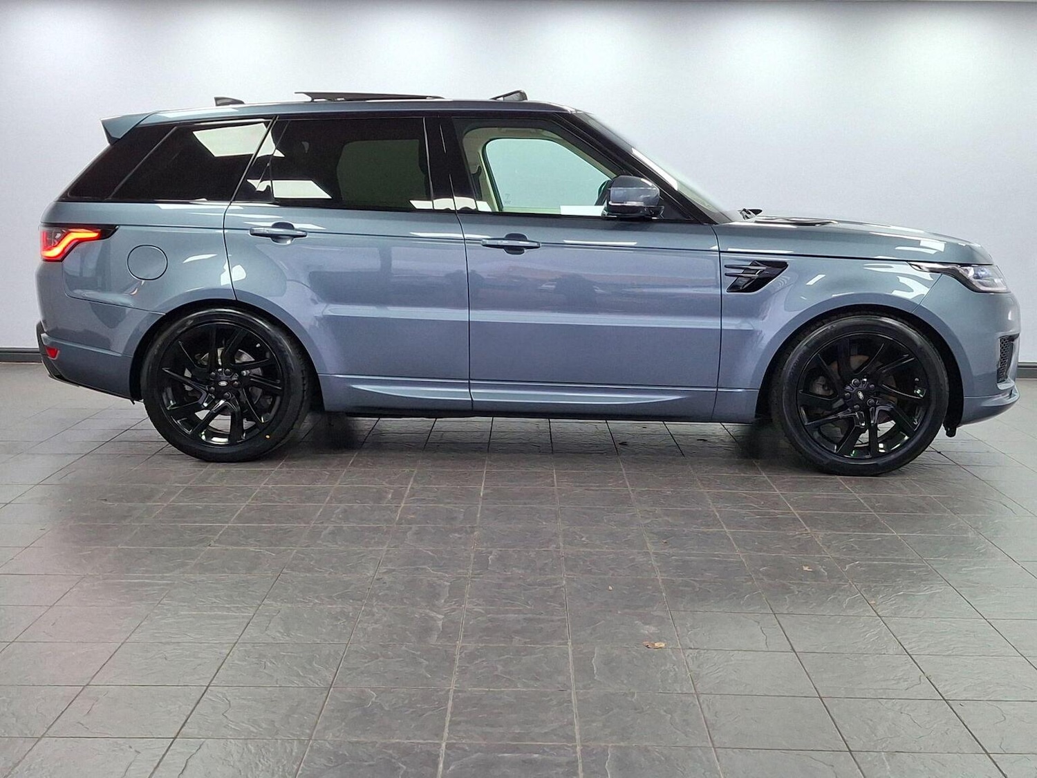 Used Land Rover Range Rover Sport 2019 for sale - 77049266: Photo 4