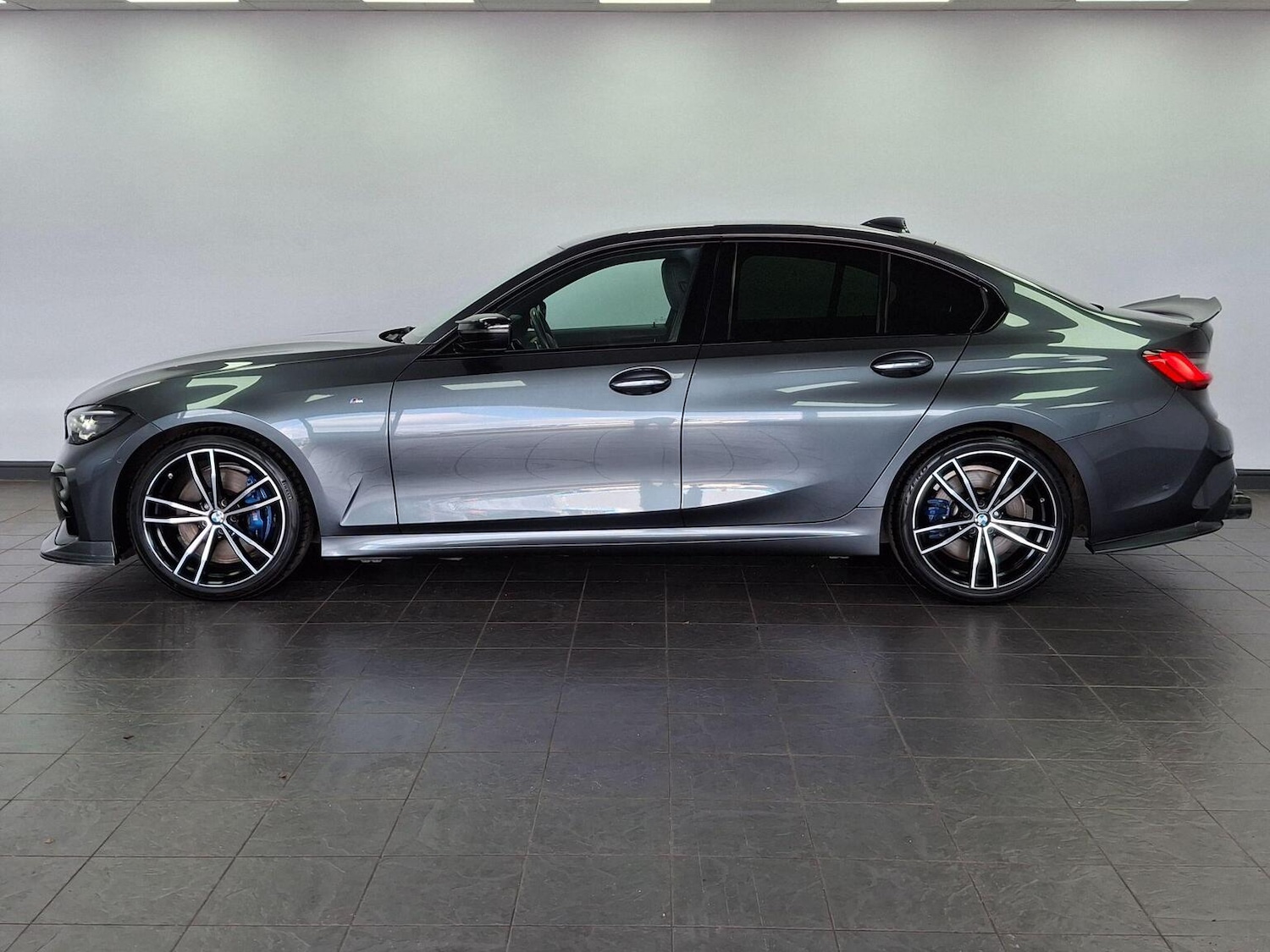 Used BMW 3 Series 2021 for sale - 77901303: Photo 2