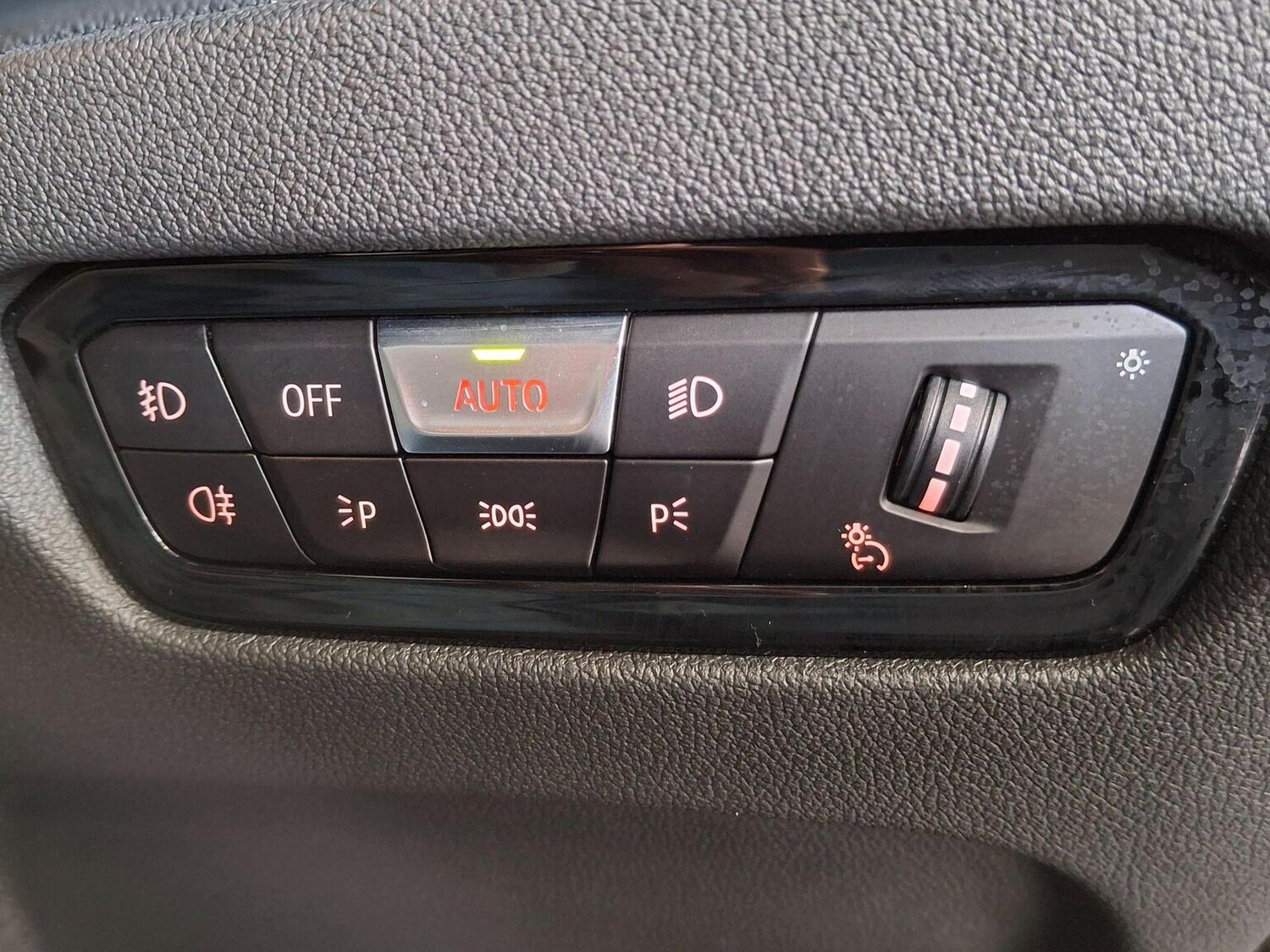 Used BMW 3 Series 2021 for sale - 77901303: Photo 39