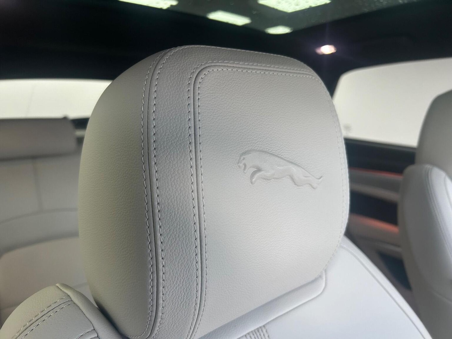 Used Jaguar F-Pace 2022 for sale - 76974389: Photo 11