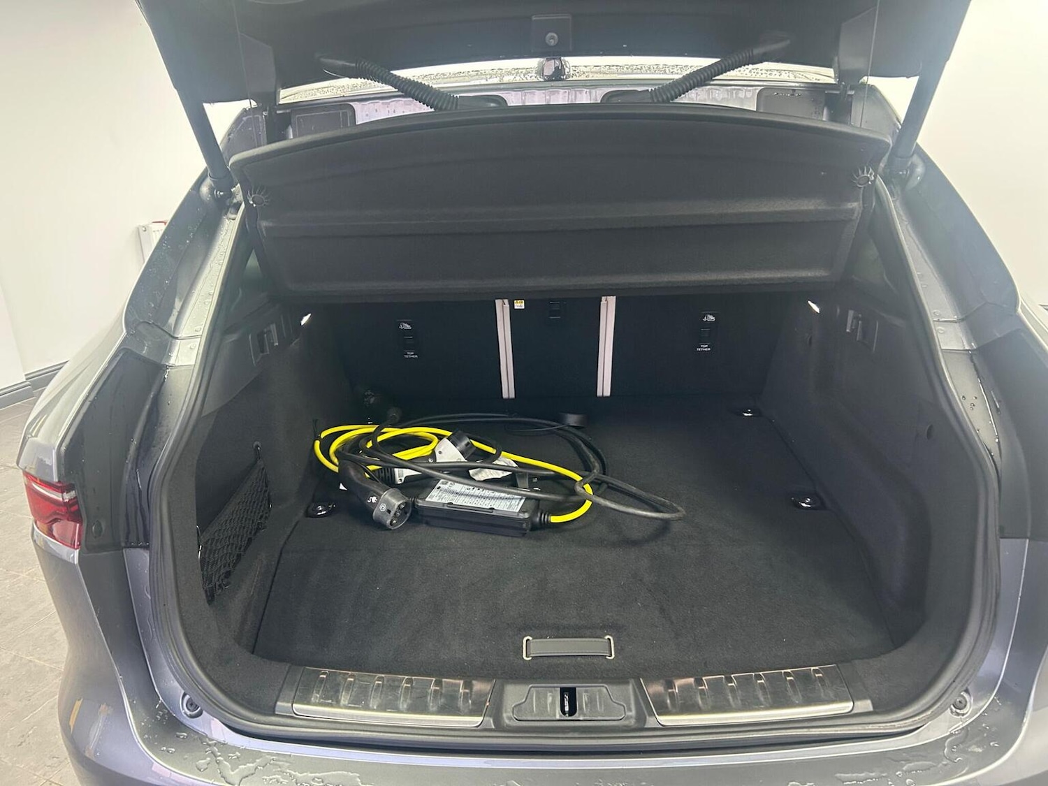 Used Jaguar F-Pace 2022 for sale - 76974389: Photo 35