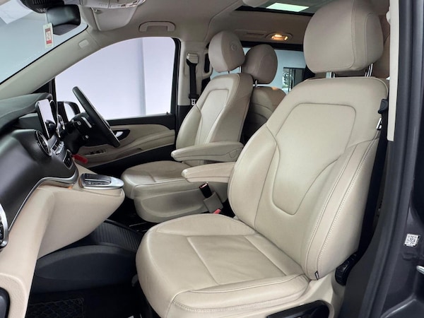 Used Mercedes-Benz V-Class 2022 for sale - 75677161: Photo 10