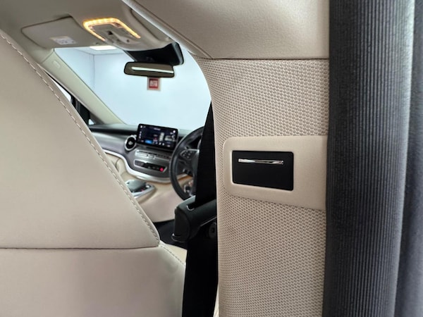 Used Mercedes-Benz V-Class 2022 for sale - 75677161: Photo 38