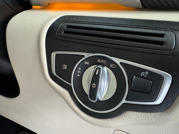 Used Mercedes-Benz V-Class 2022 for sale - 75677161: Photo 39