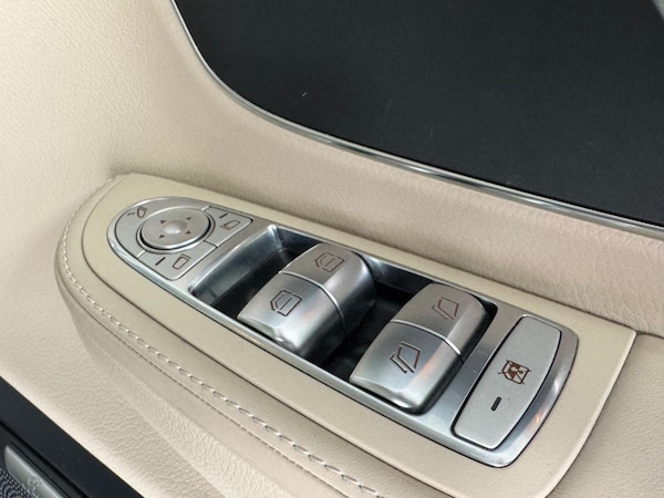 Used Mercedes-Benz V-Class 2022 for sale - 75677161: Photo 40