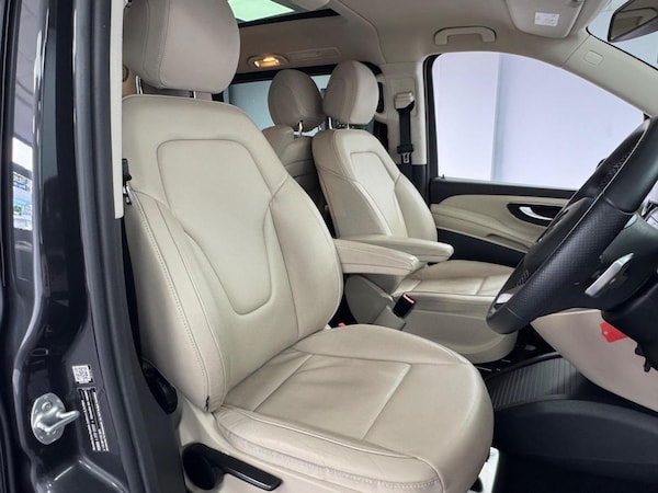 Used Mercedes-Benz V-Class 2022 for sale - 75677161: Photo 8