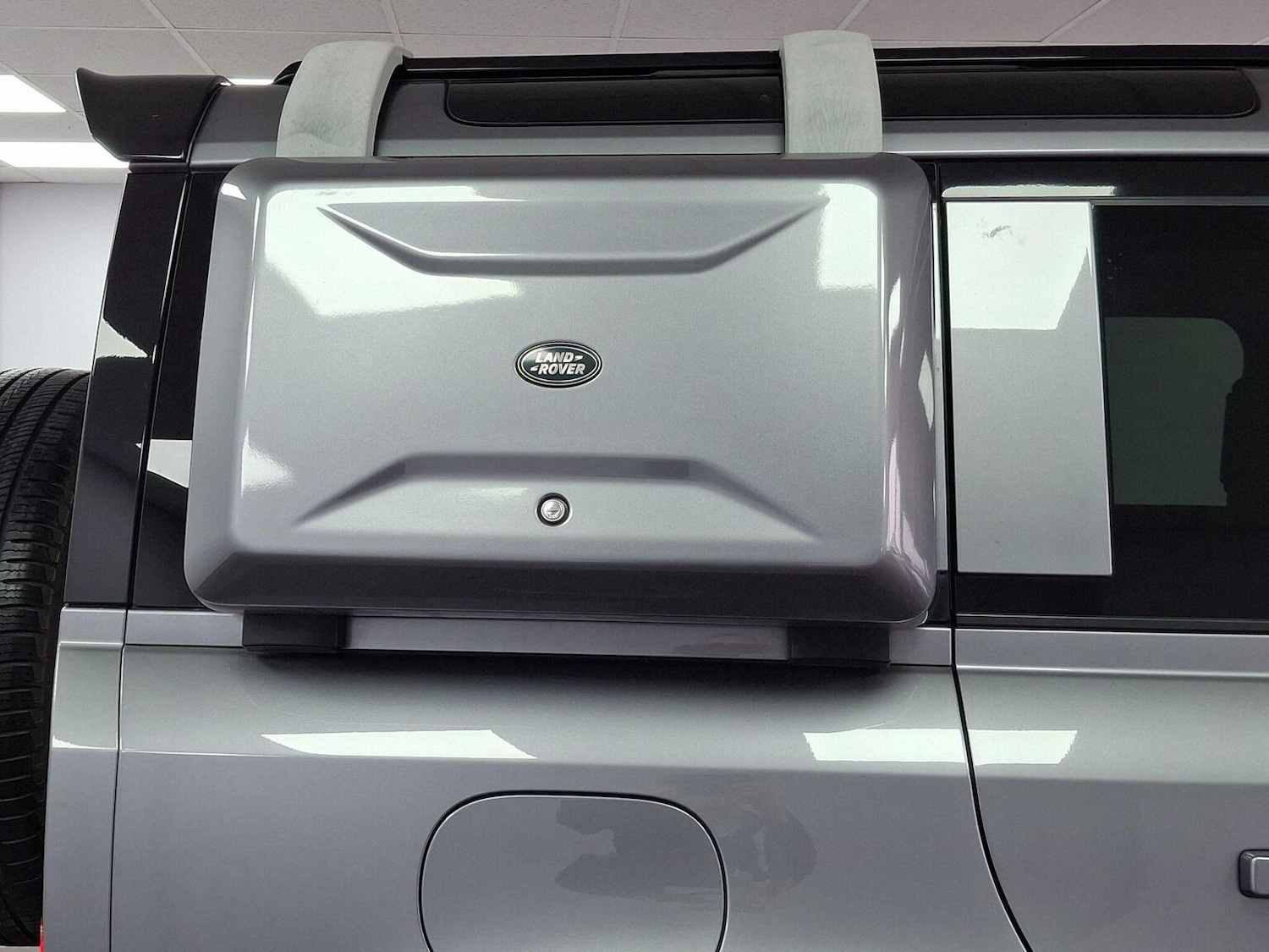 Used Land Rover Defender 2020 for sale - 77781794: Photo 28