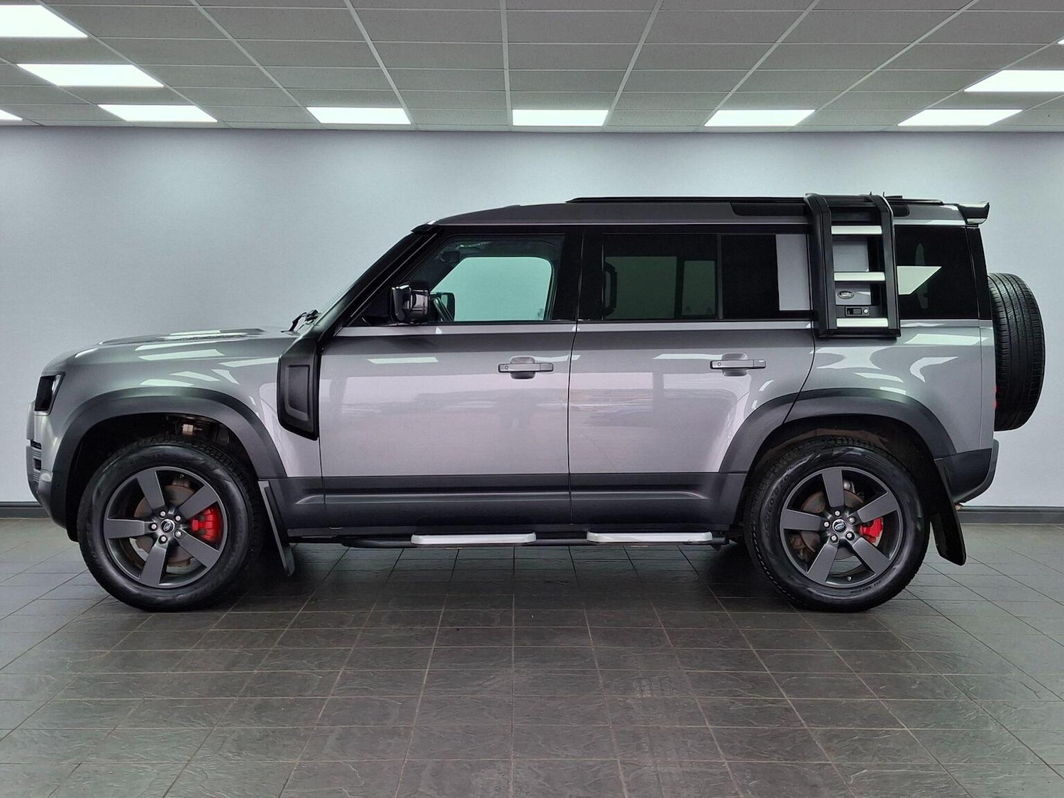 Used Land Rover Defender 2020 for sale - 77781794: Photo 49