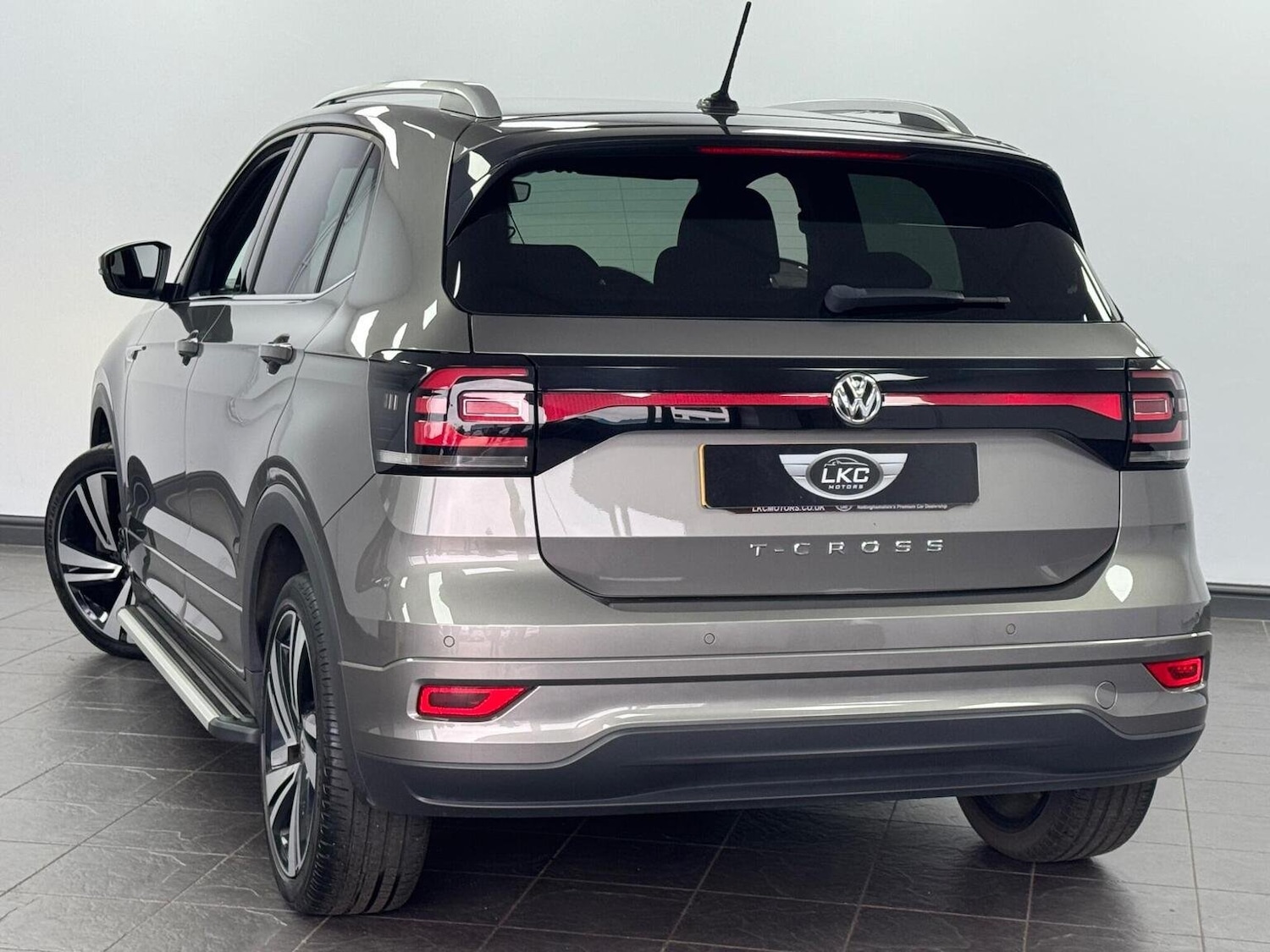 Used Volkswagen T-Cross 2020 for sale - 76281334: Photo 10