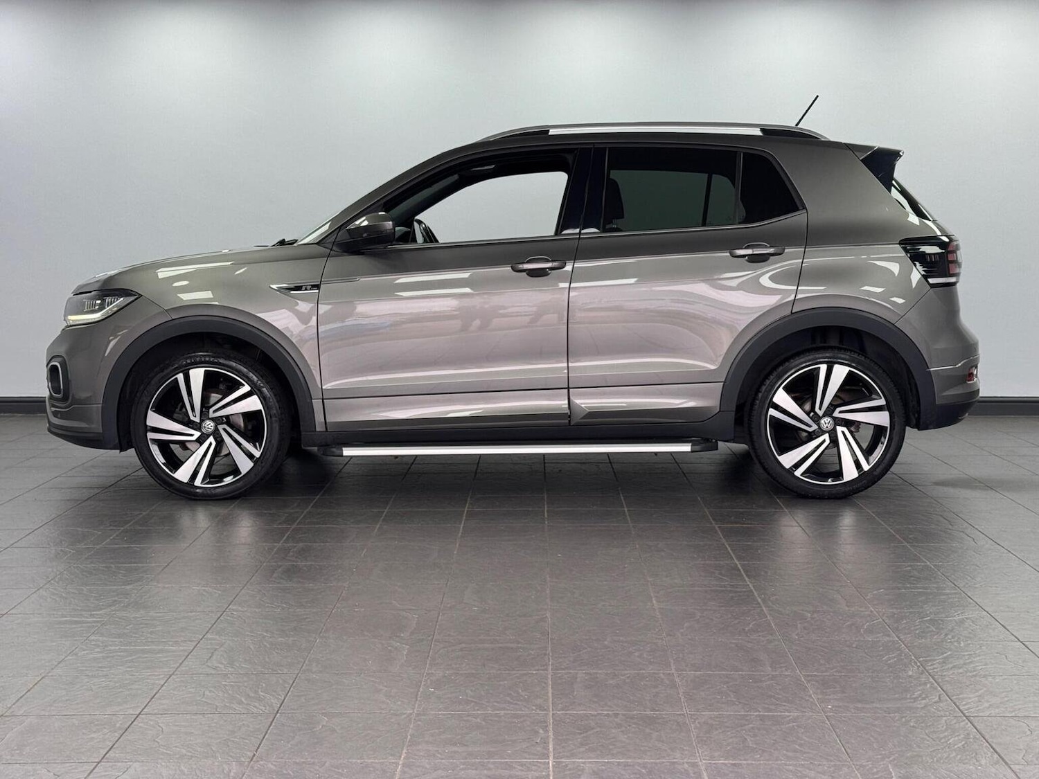 Used Volkswagen T-Cross 2020 for sale - 76281334: Photo 12