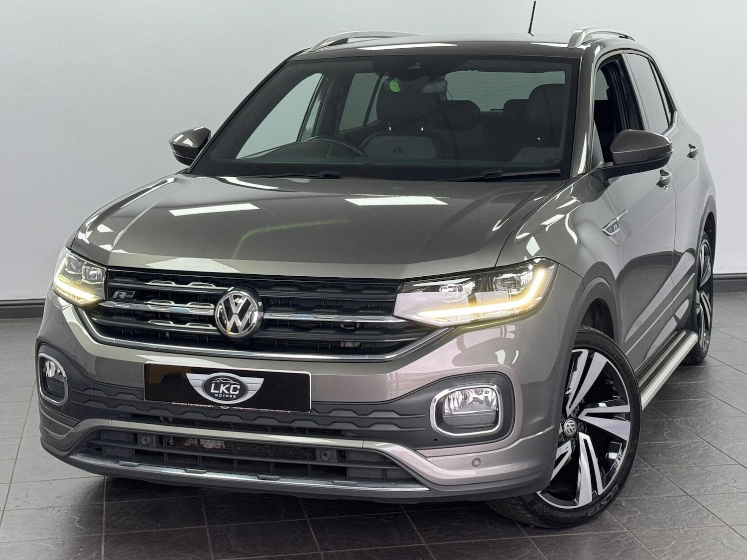 Used Volkswagen T-Cross 2020 for sale - 76281334: Photo 15