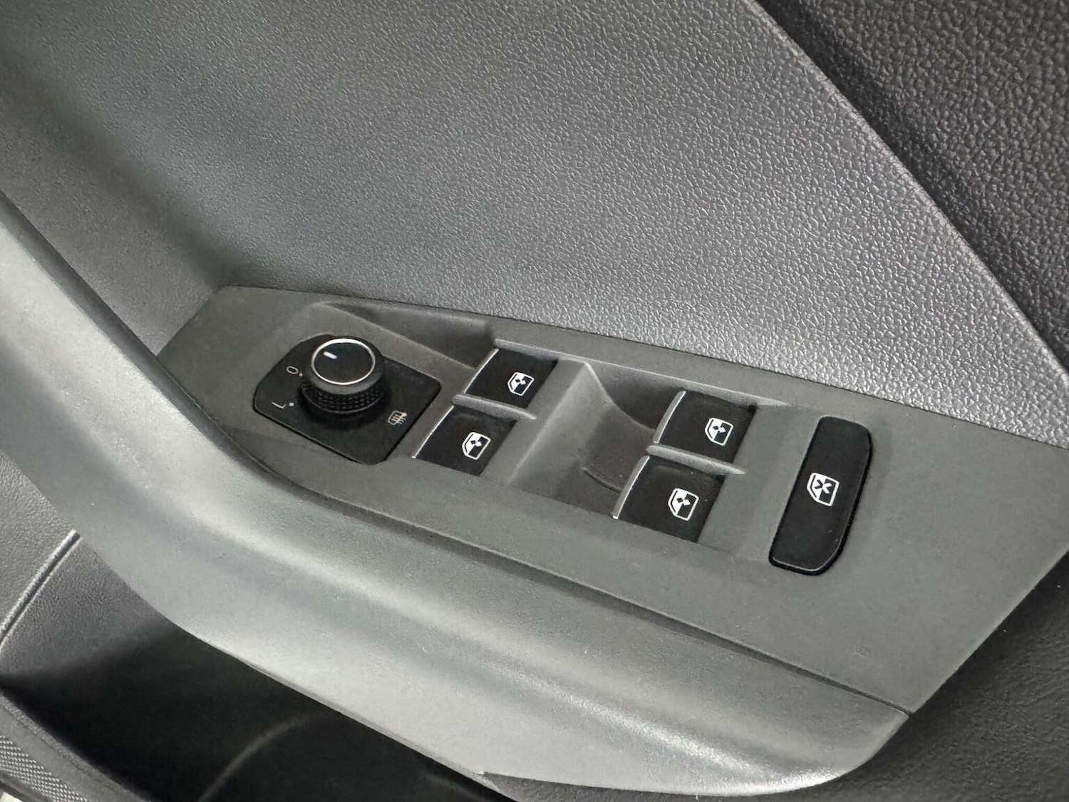 Used Volkswagen T-Cross 2020 for sale - 76281334: Photo 34