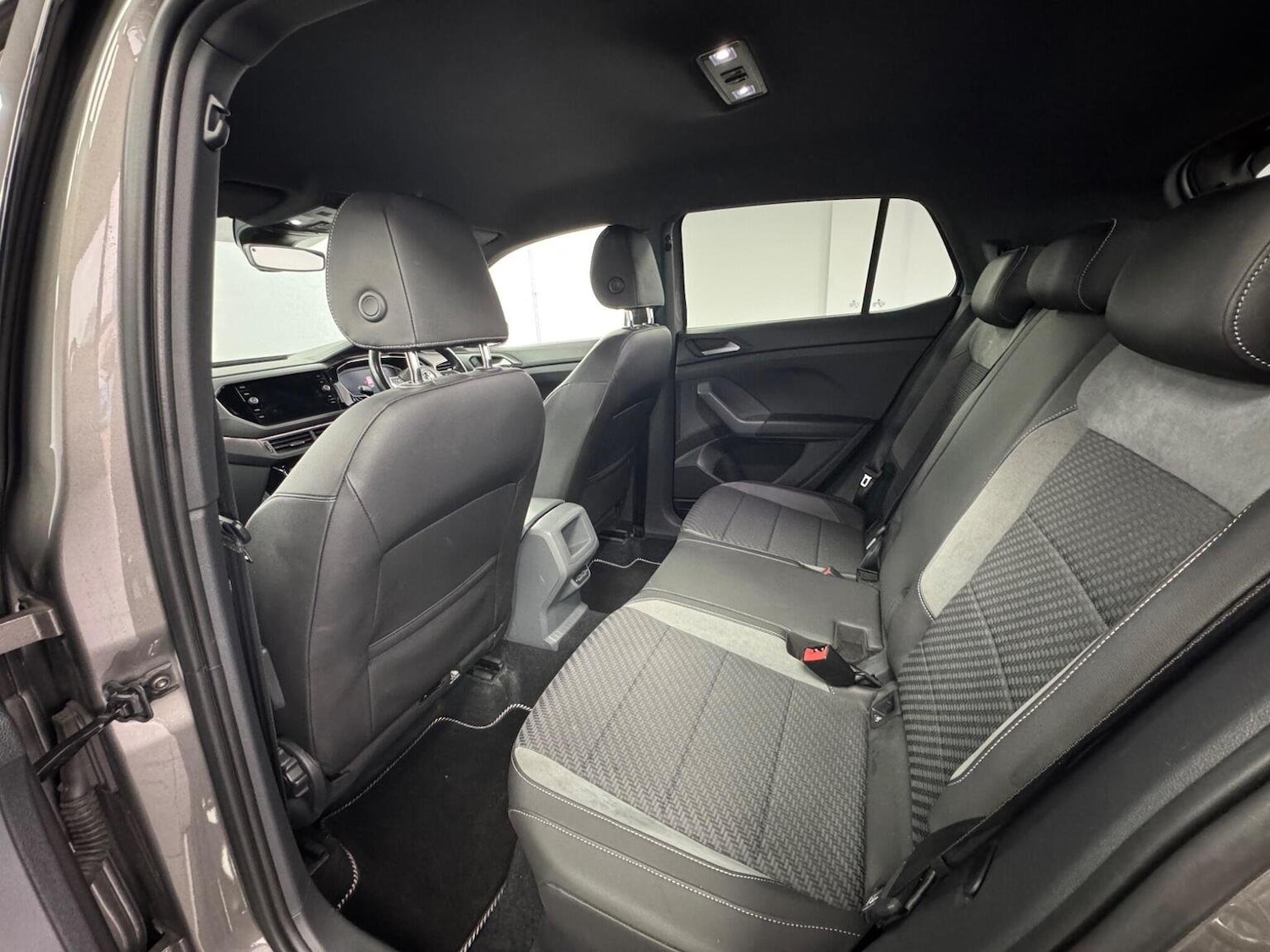 Used Volkswagen T-Cross 2020 for sale - 76281334: Photo 35