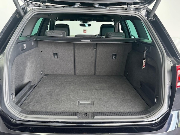 Used Volkswagen Passat 2020 for sale - 75380687: Photo 31