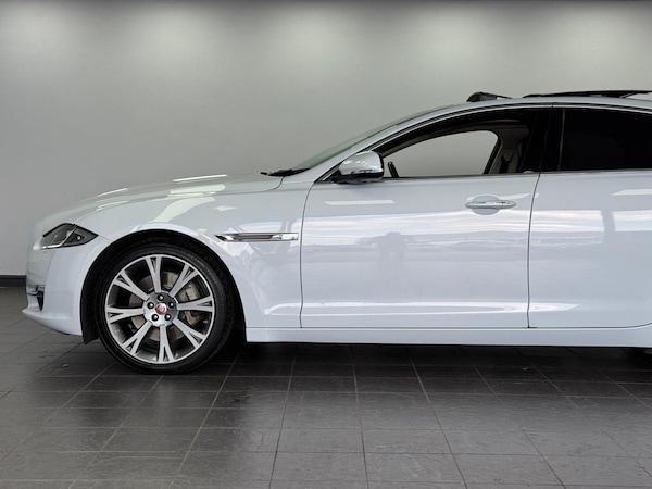 Used Jaguar XJ 2020 for sale - 75202503: Photo 13