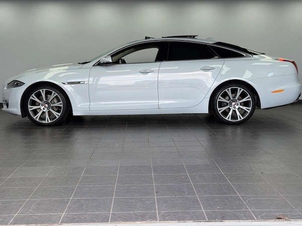 Used Jaguar XJ 2020 for sale - 75202503: Photo 15