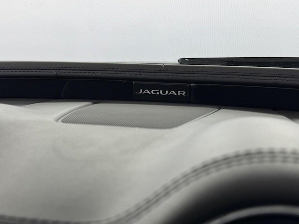 Used Jaguar XJ 2020 for sale - 75202503: Photo 32