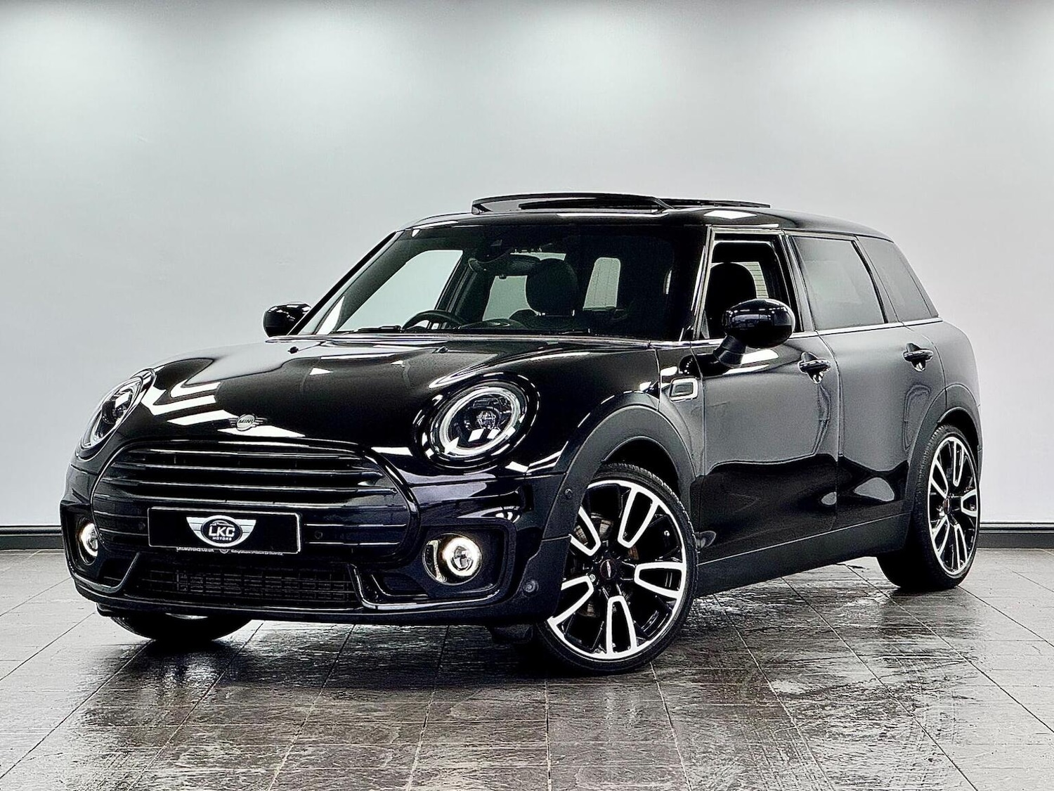 Used MINI Clubman 2021 for sale - 76591506: Photo 1