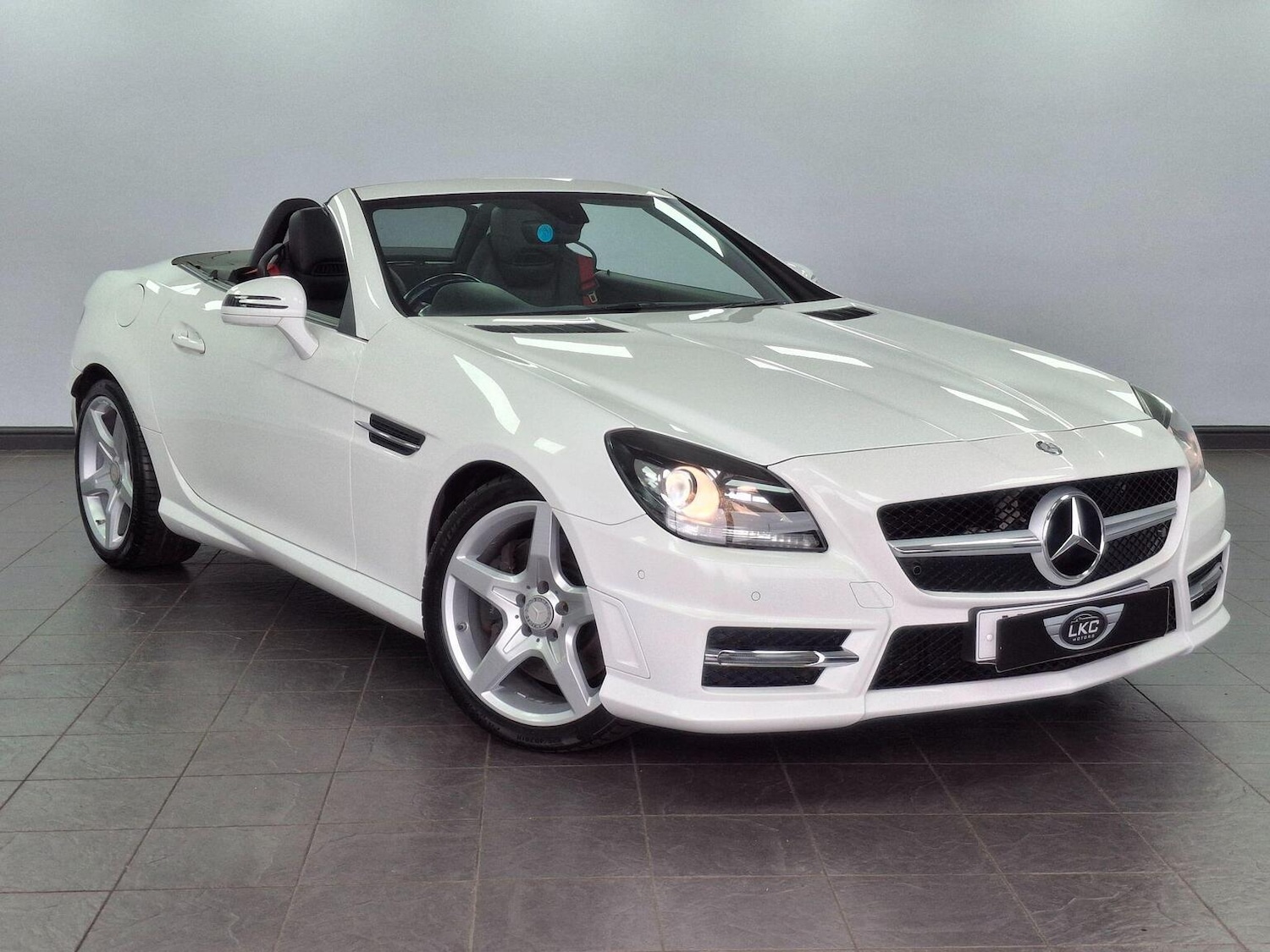 Used Mercedes-Benz SLK 2015 for sale - 78018328: Photo 47