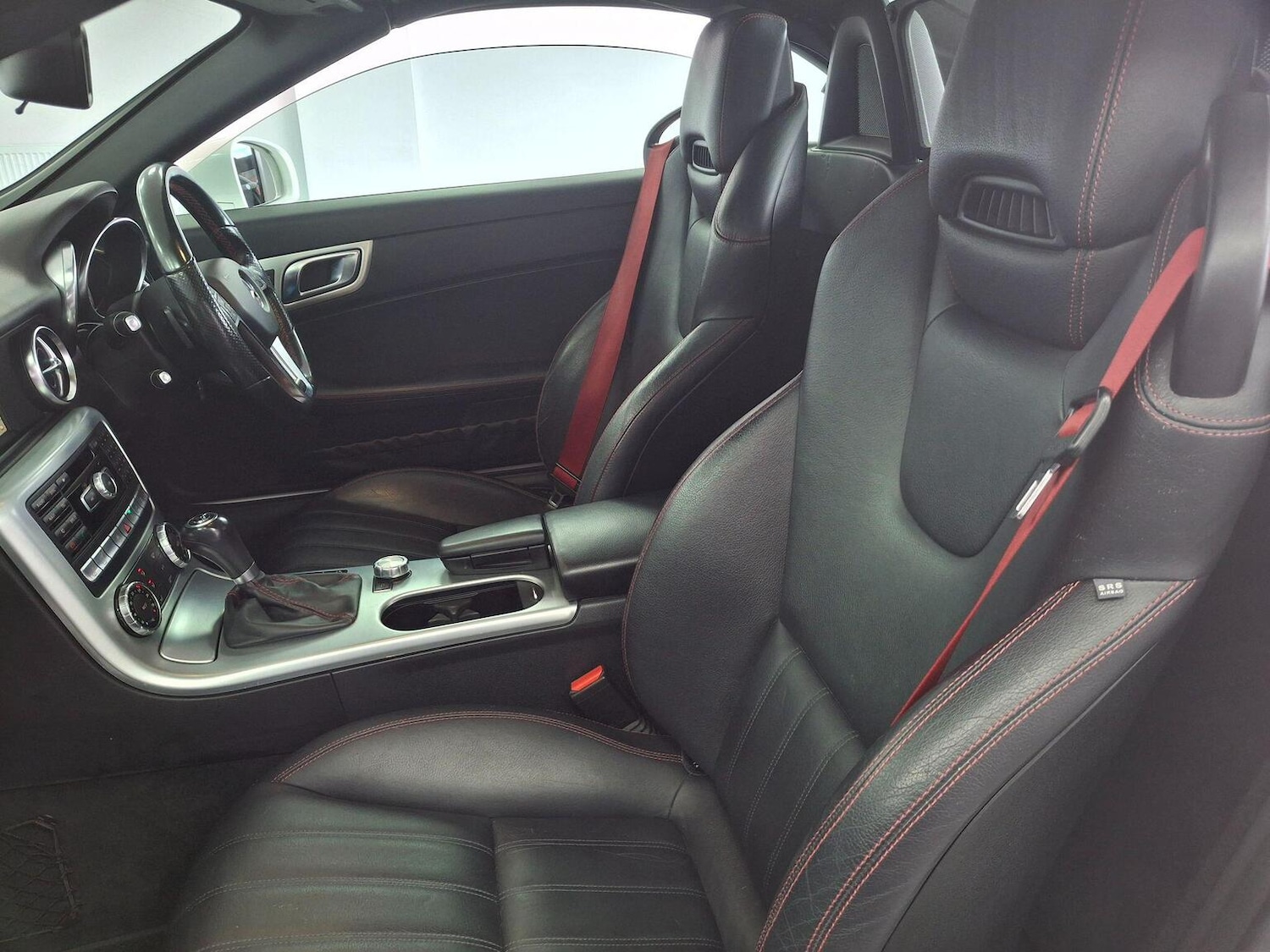 Used Mercedes-Benz SLK 2015 for sale - 78018328: Photo 51