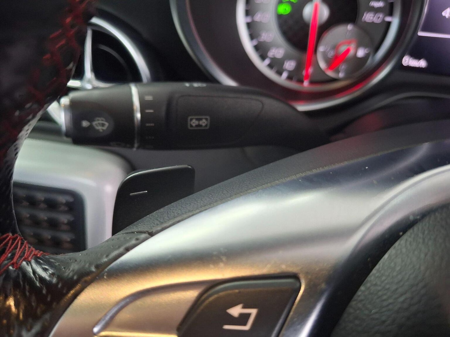 Used Mercedes-Benz SLK 2015 for sale - 78018328: Photo 55