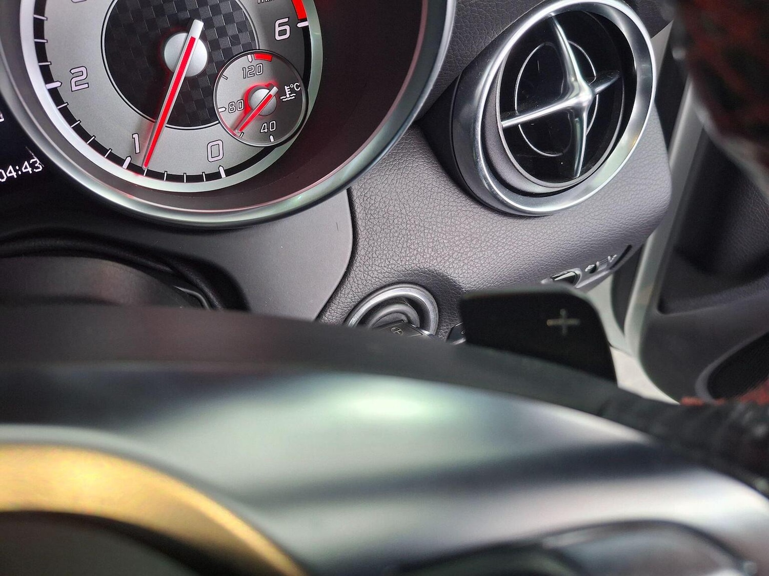 Used Mercedes-Benz SLK 2015 for sale - 78018328: Photo 62