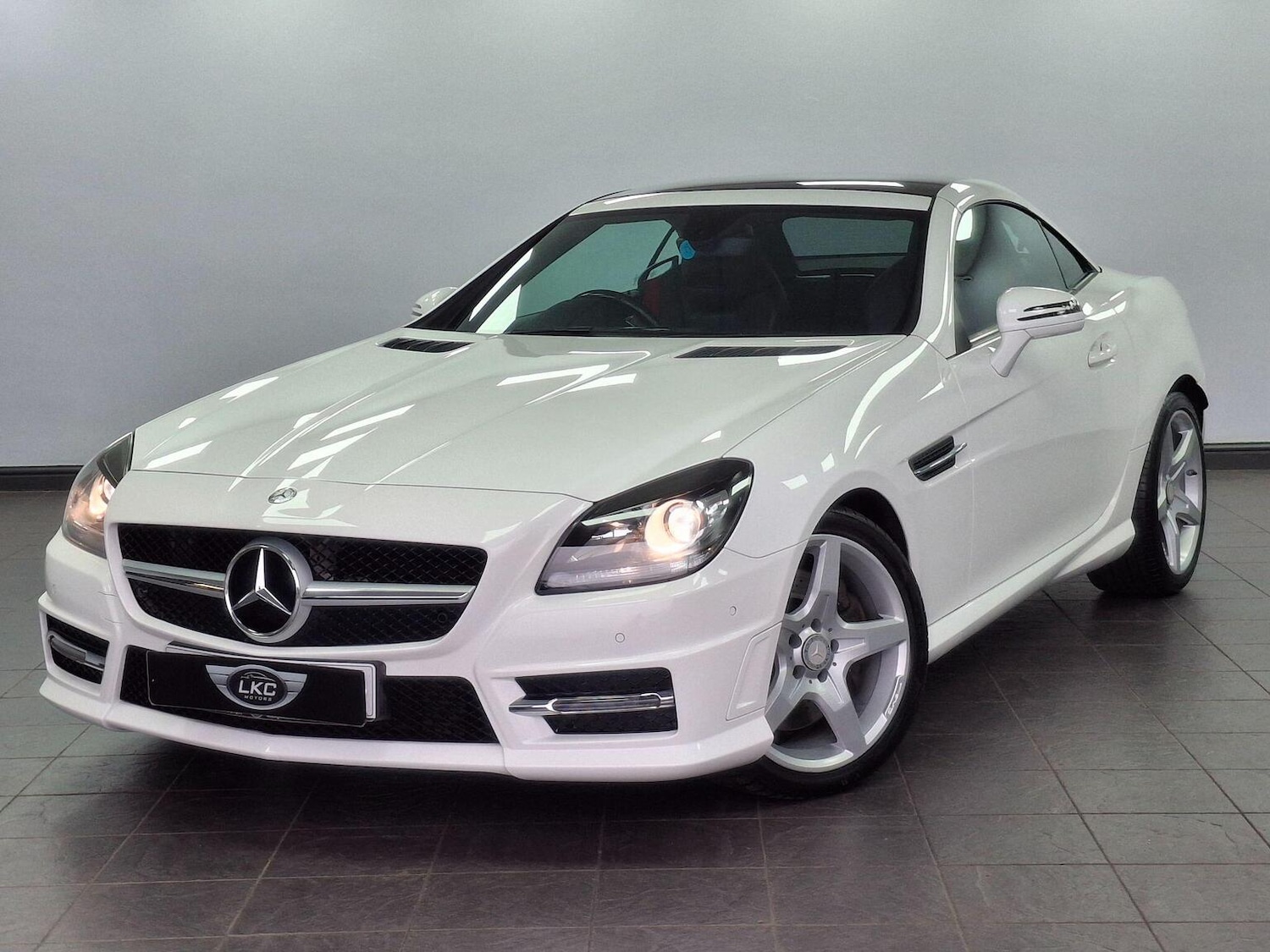 Used Mercedes-Benz SLK 2015 for sale - 78018328: Photo 69