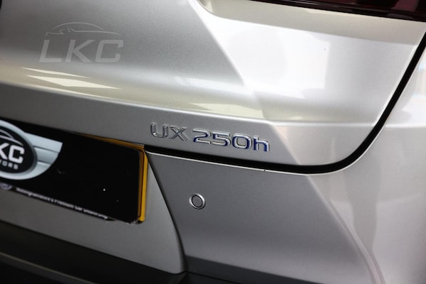 Used Lexus UX 2021 for sale - 75202565: Photo 11
