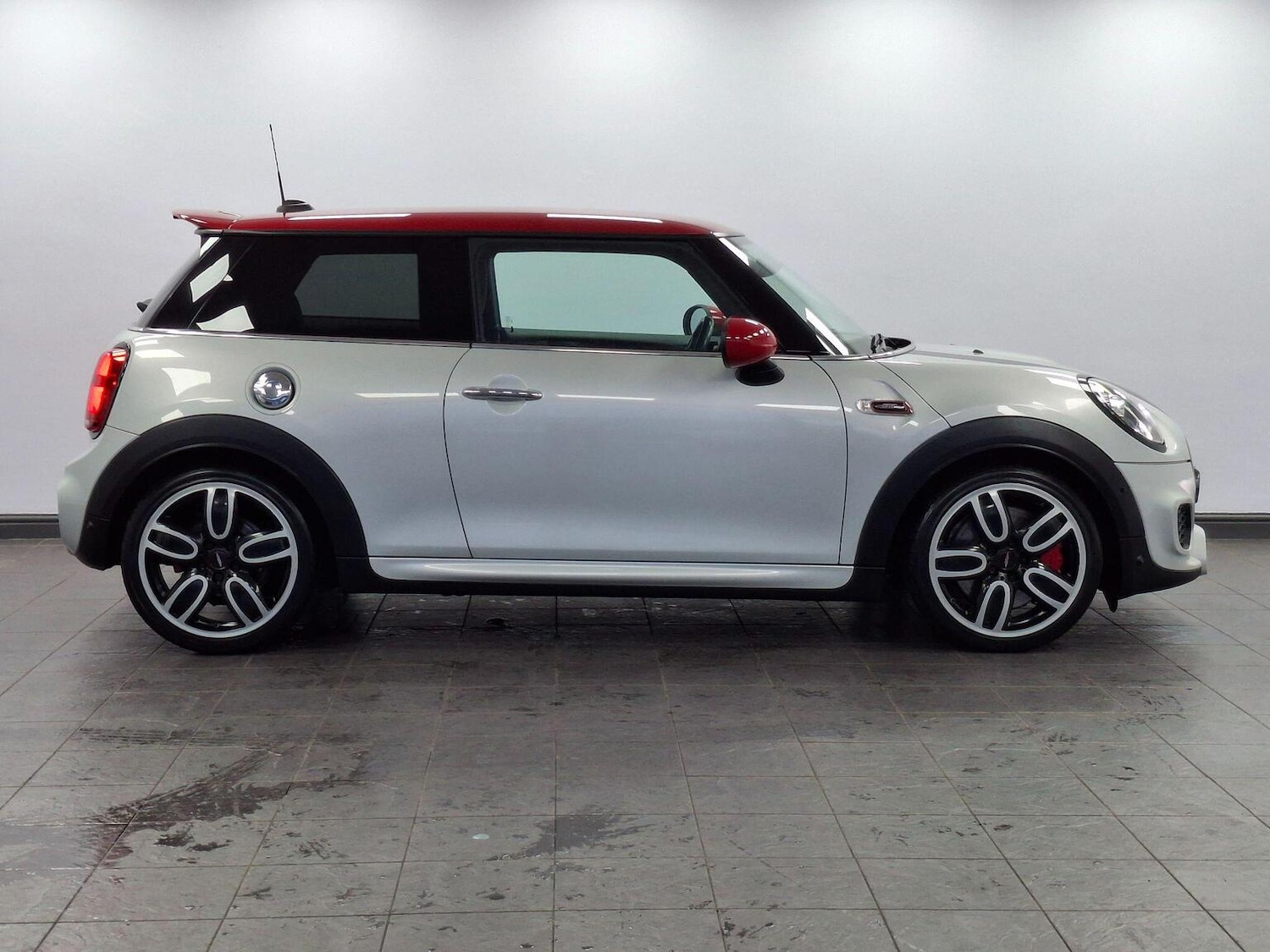 Used MINI Hatch 2019 for sale - 77264511: Photo 4