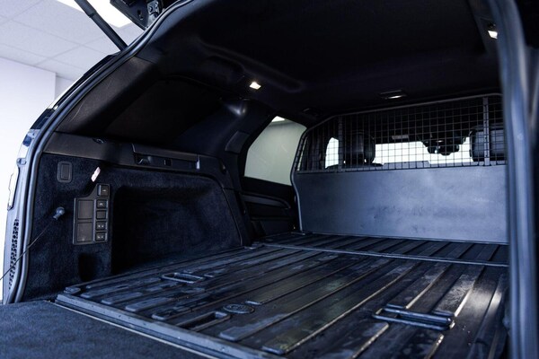 Used Land Rover Discovery 2023 for sale - 75202555: Photo 36
