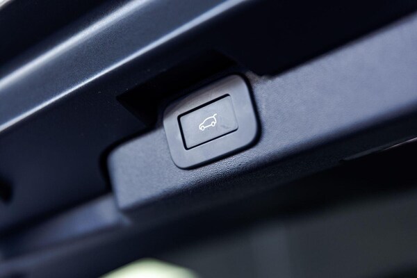 Used Land Rover Discovery 2023 for sale - 75202555: Photo 41