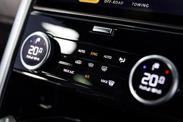 Used Land Rover Discovery 2023 for sale - 75202555: Photo 66