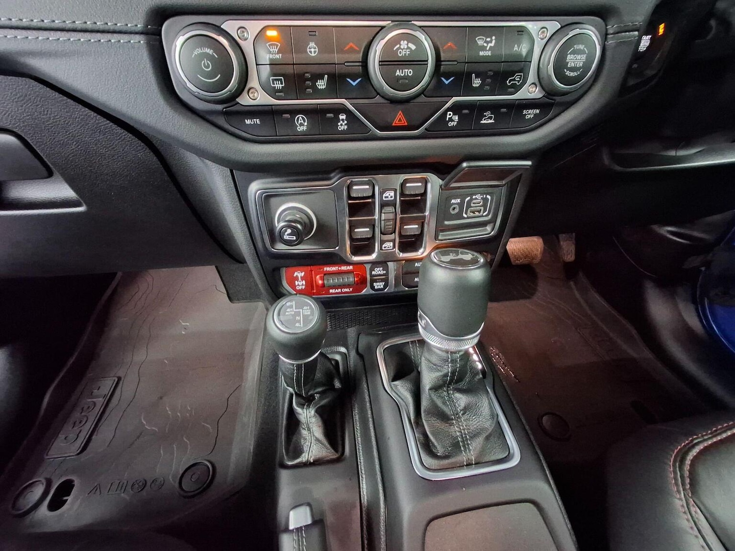 Used Jeep Wrangler 2024 for sale - 76974318: Photo 10