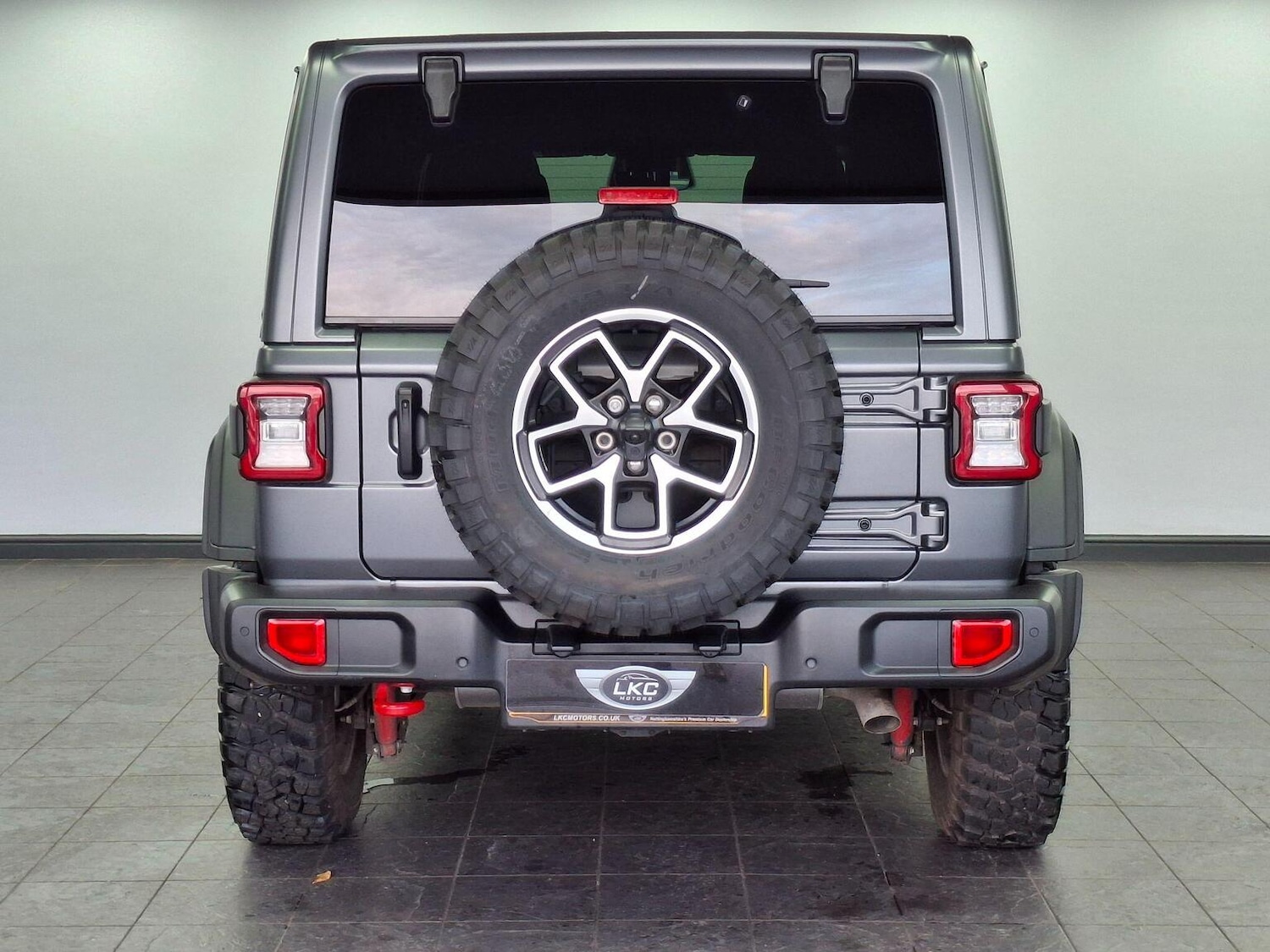 Used Jeep Wrangler 2024 for sale - 76974318: Photo 18