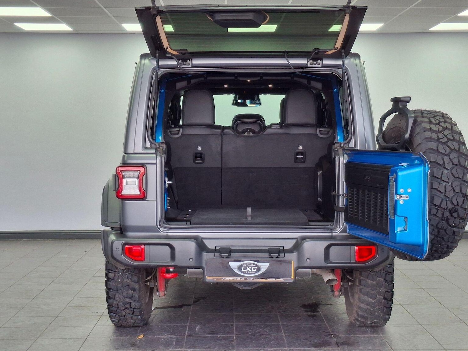 Used Jeep Wrangler 2024 for sale - 76974318: Photo 44