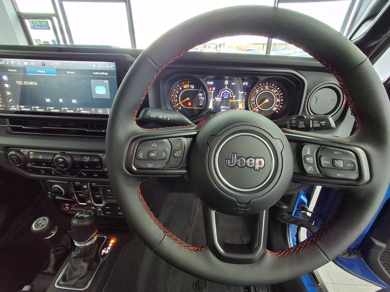 Used Jeep Wrangler 2024 for sale - 76974318: Photo 6