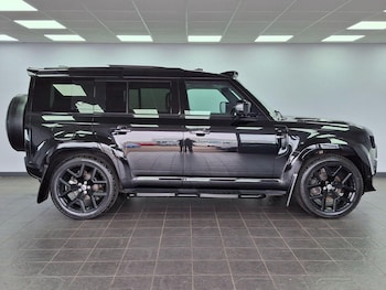 Used Land Rover Defender 110 2022 for sale - 78379445: Photo