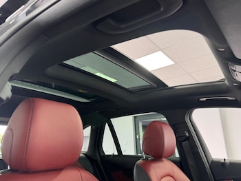 Used Mercedes-Benz GLC 2022 for sale - 75535628: Photo