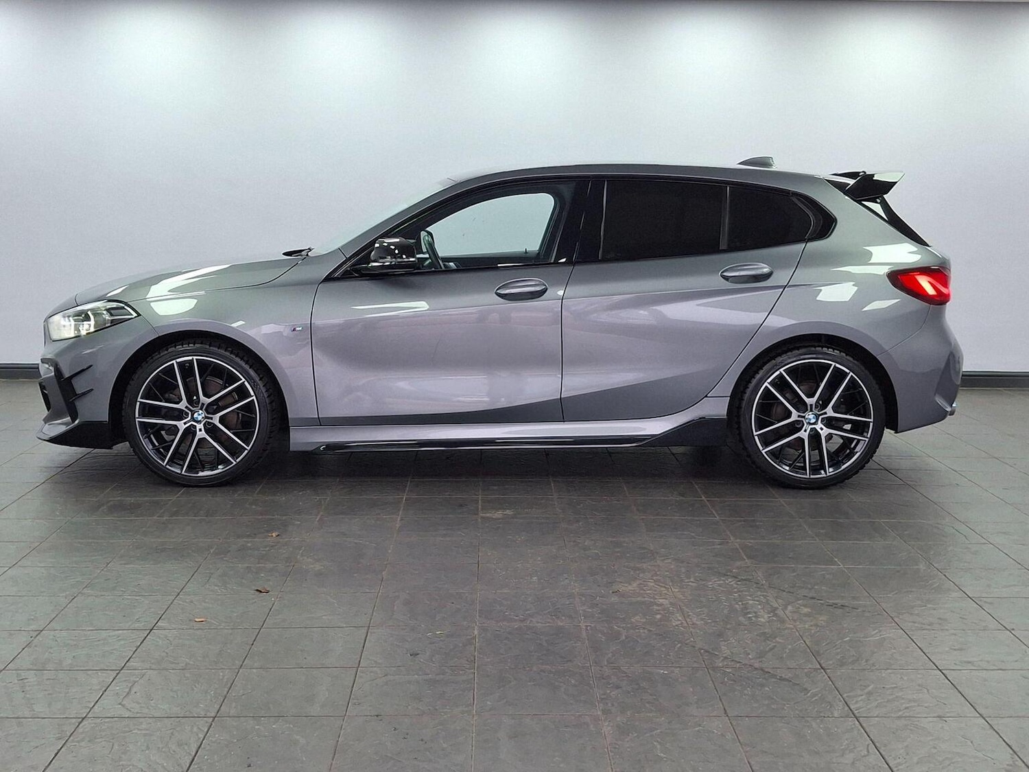 Used BMW 1 Series 2023 for sale - 77014861: Photo 16