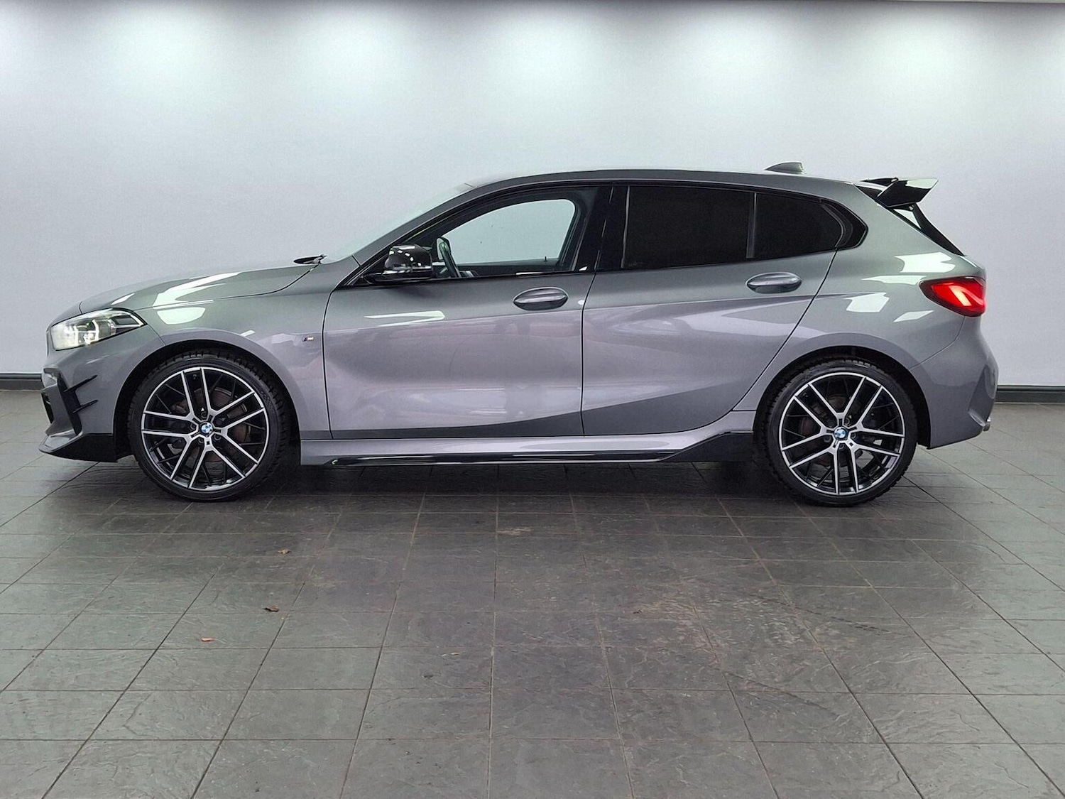 Used BMW 1 Series 2023 for sale - 77014861: Photo 64