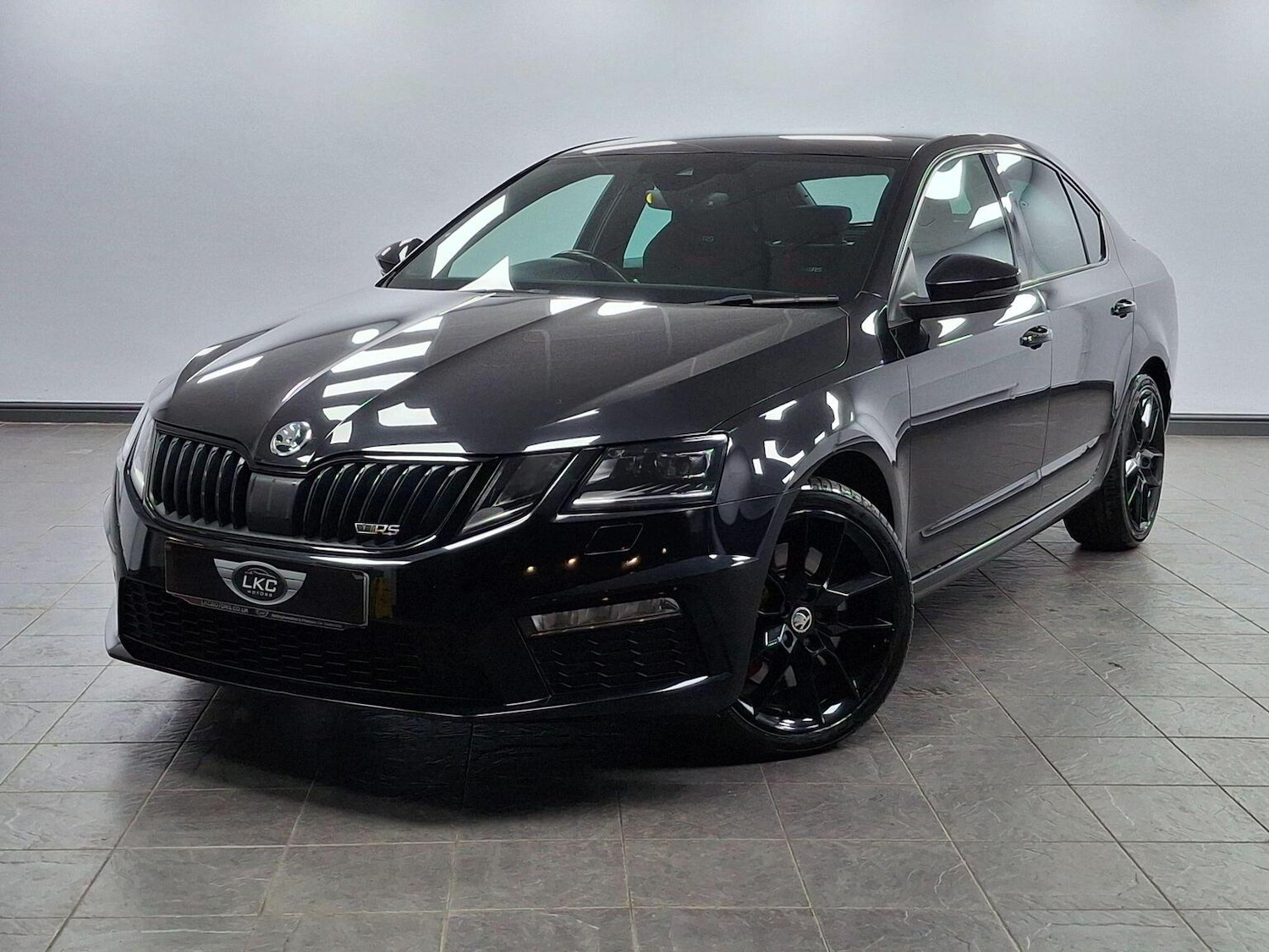 Used Skoda Octavia 2020 for sale - 76618665: Photo 1