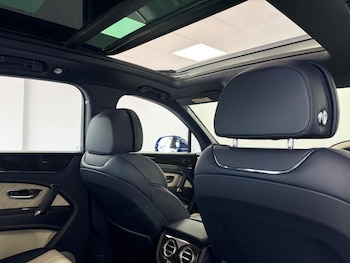 Used Bentley Bentayga 2018 for sale - 79168053: Photo