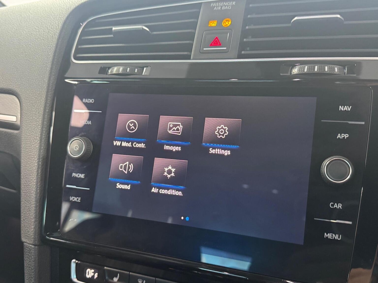 Used Volkswagen Golf 2018 for sale - 76397071: Photo 25