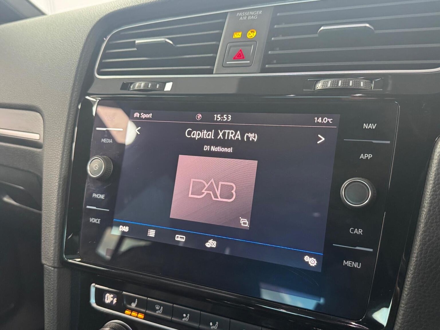 Used Volkswagen Golf 2018 for sale - 76397071: Photo 29