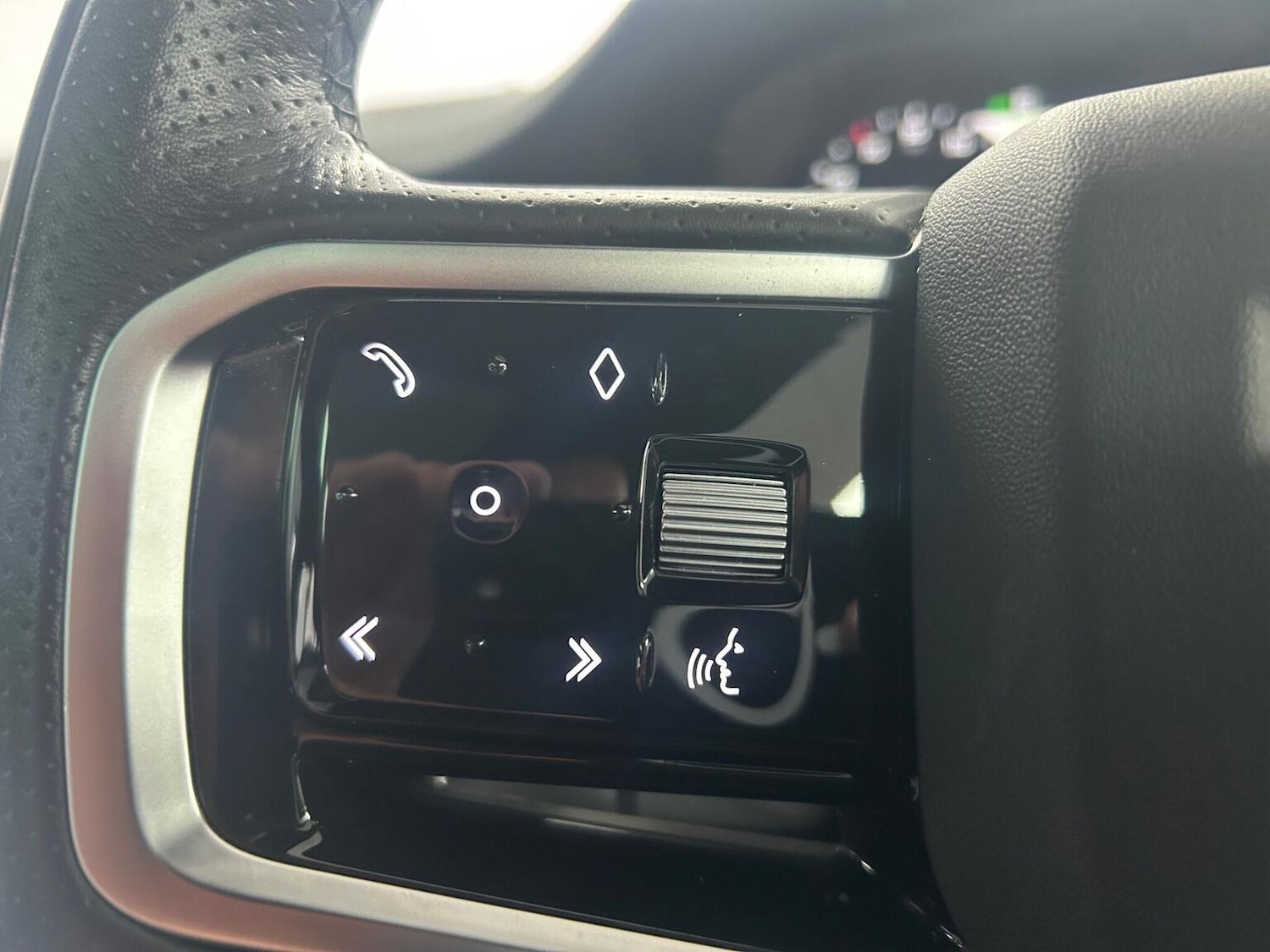 Used Land Rover Range Rover Evoque 2021 for sale - 76986821: Photo 17