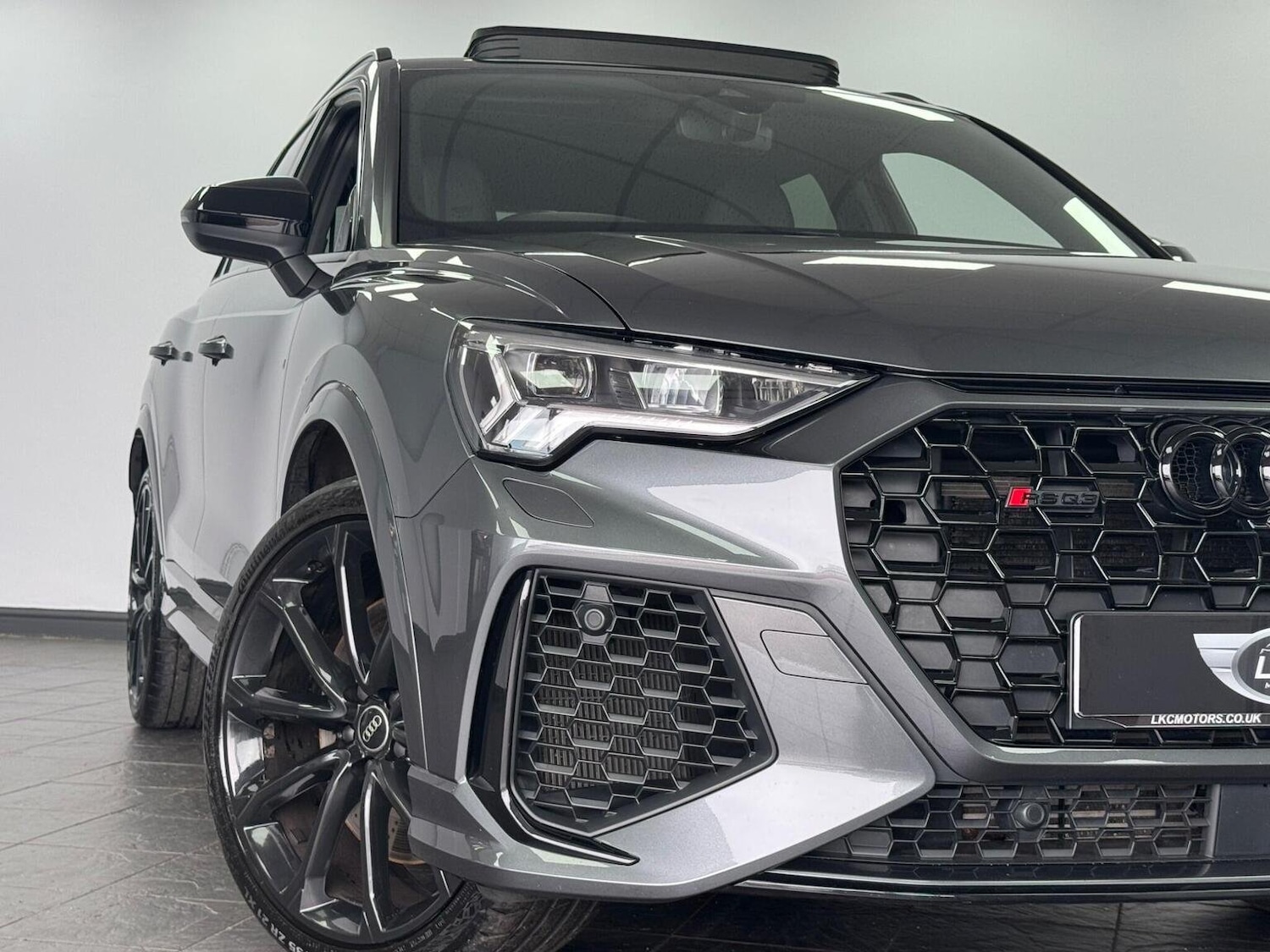 Used Audi RS Q3 2022 for sale - 76107406: Photo 23