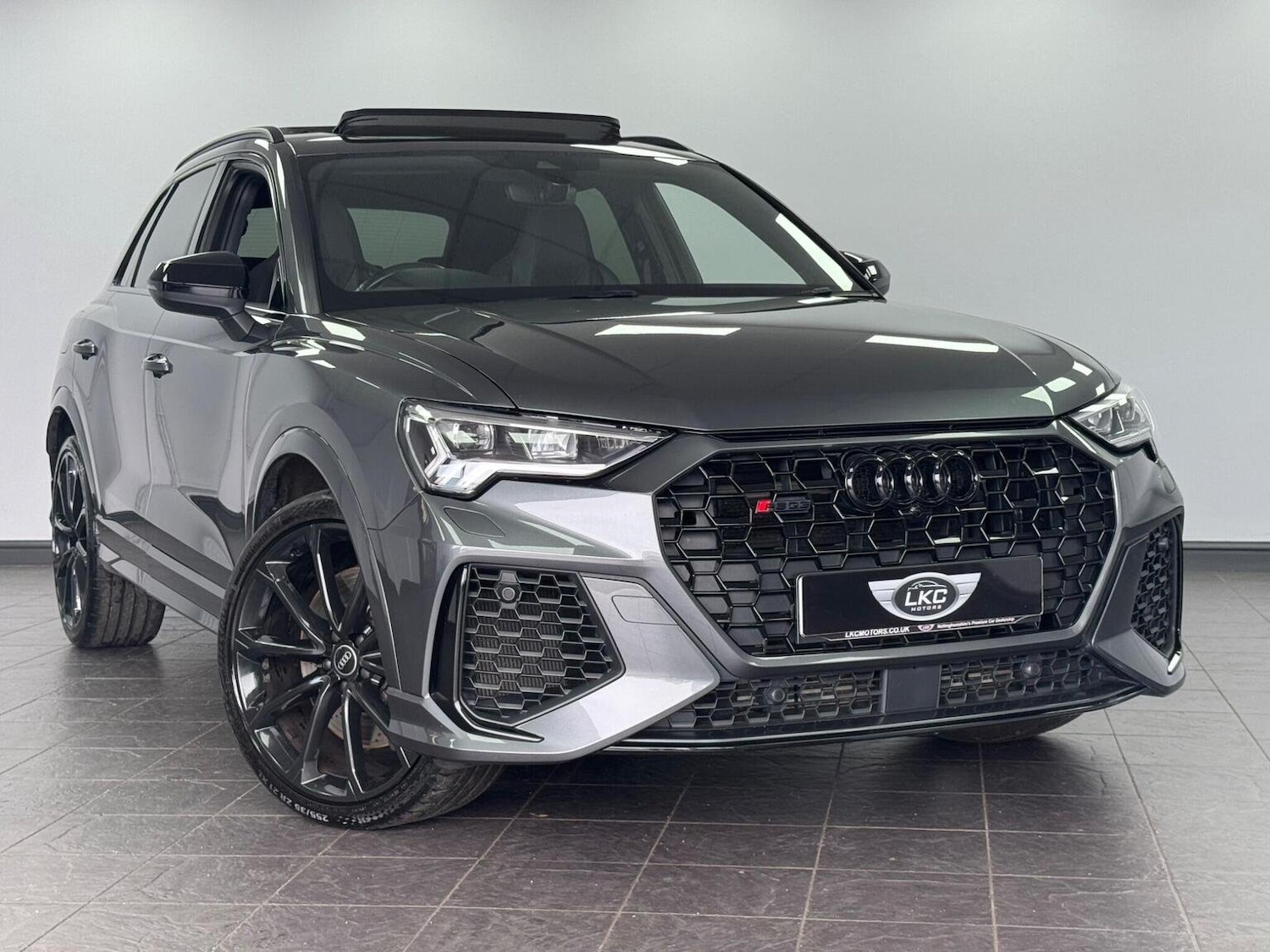 Used Audi RS Q3 2022 for sale - 76107406: Photo 24