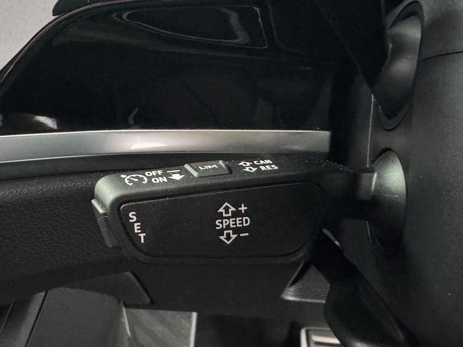 Used Audi RS Q3 2022 for sale - 76107406: Photo 41