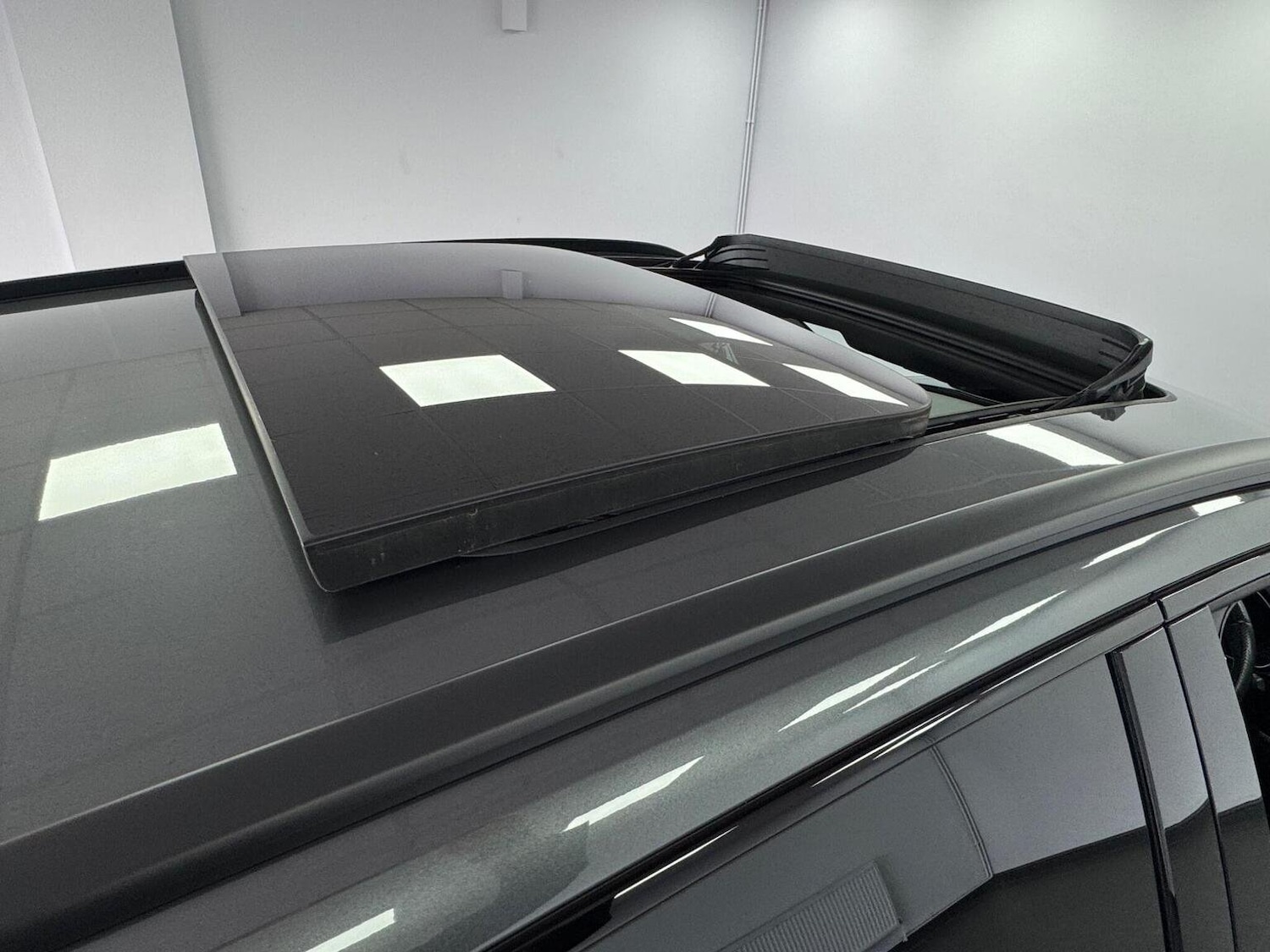 Used Audi RS Q3 2022 for sale - 76107406: Photo 44